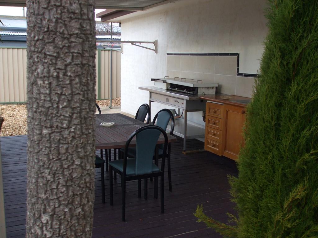 Snowdream Motel Berridale Bagian luar foto